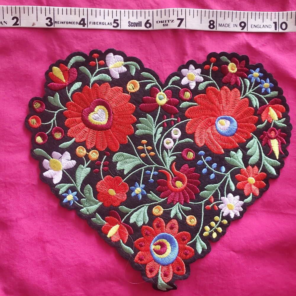 Embroidered Heart Floral    IRON ON Patch - Multicolor on Black.
